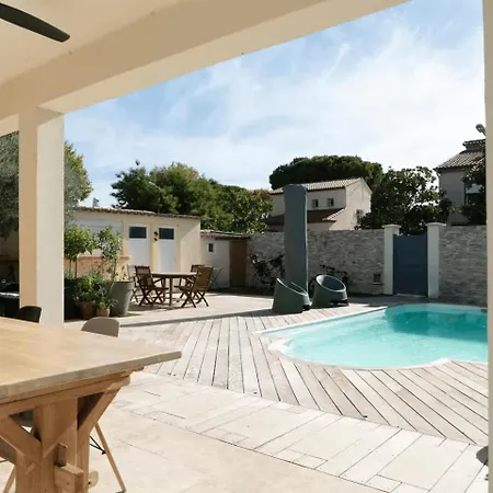 La Des Lavandes - 5 - 14 Pers - Piscine - Jardin - Clim Vila *